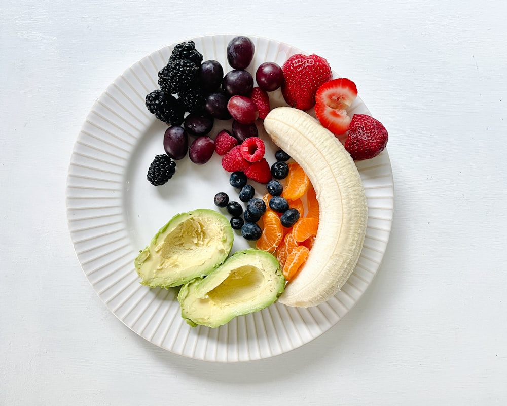 Colourful salad bowl with mixed greens and protein